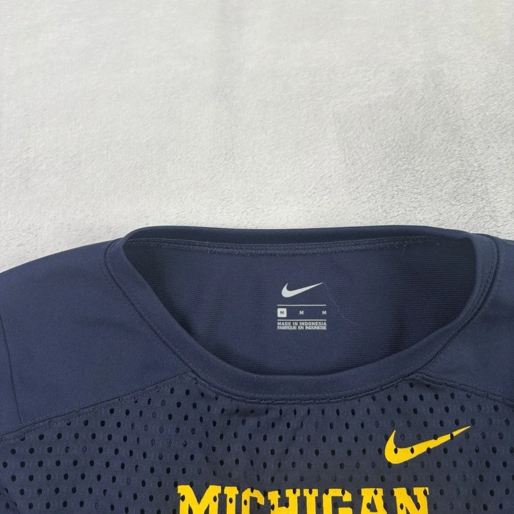 Nike Michigan NCAA Blue Short Sleeve Mesh Football Jersey Girls Size Medium